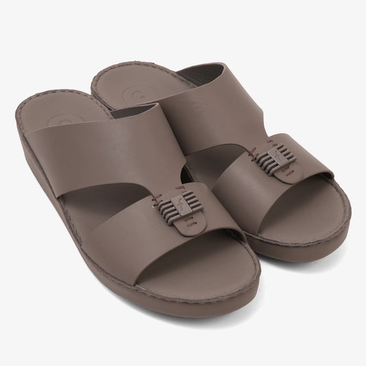 FARADA MENS SLIDE WITH TEXTURED BUCKLE SANDALS STUDIO
