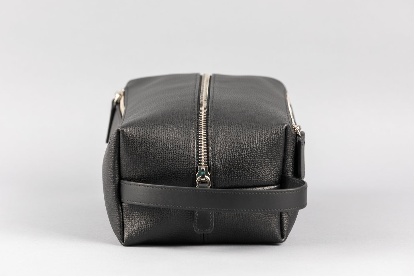 Black Wash Bag (099MC)