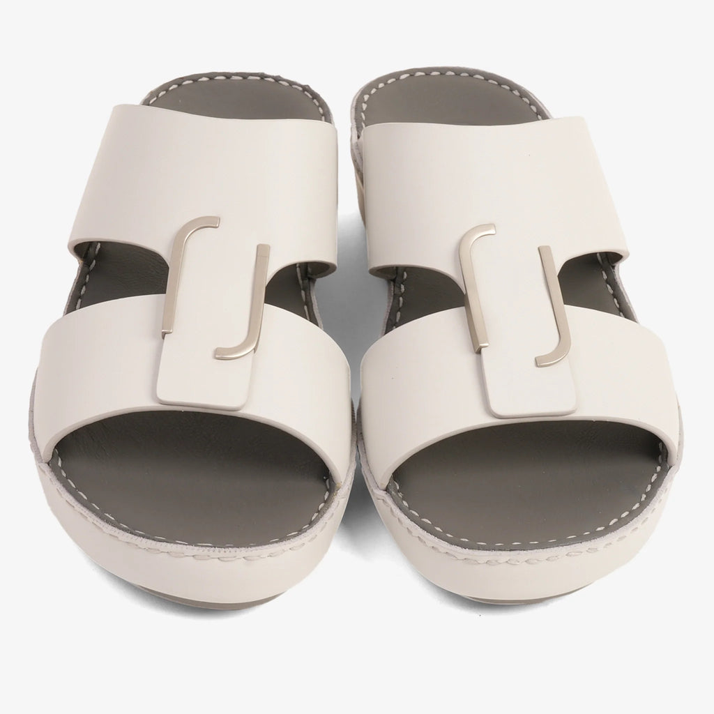 CLASSIC ARABIC NAPPA PUCCINI SANDALS LIGHT GREY