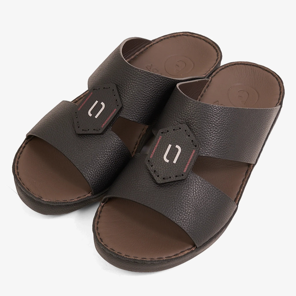FARADA MODERN WITH BUCKLE DETAILED ARABIC SANDALS BLACK