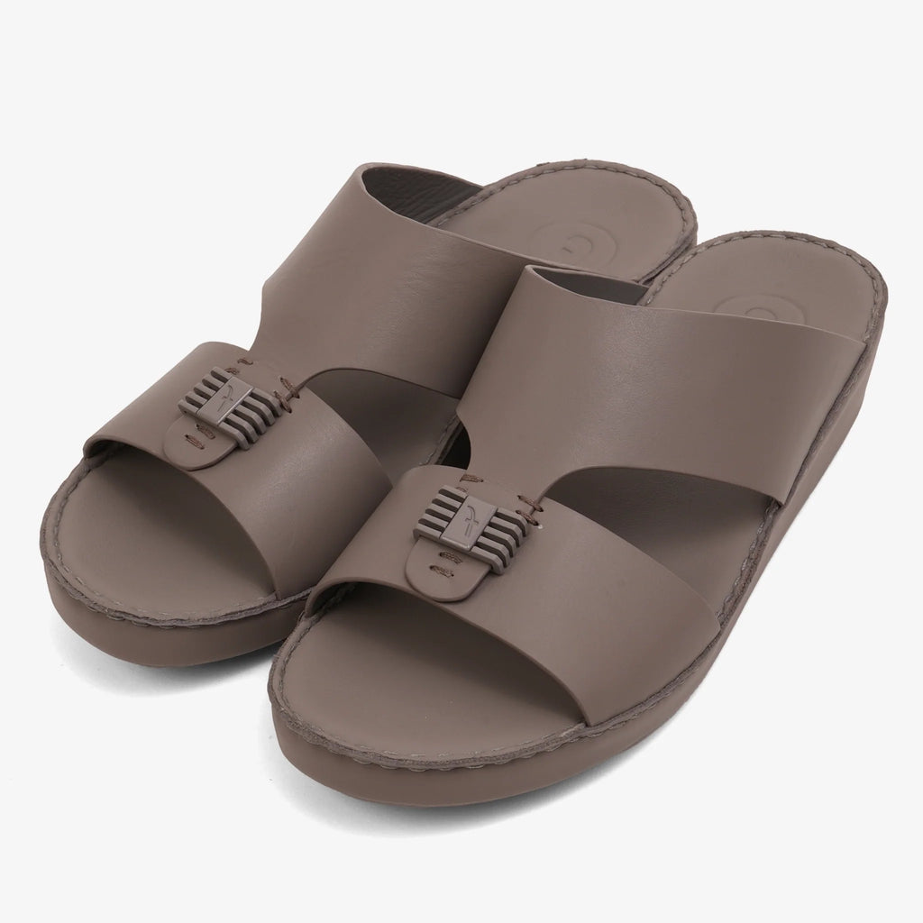 FARADA MENS SLIDE WITH TEXTURED BUCKLE SANDALS STUDIO