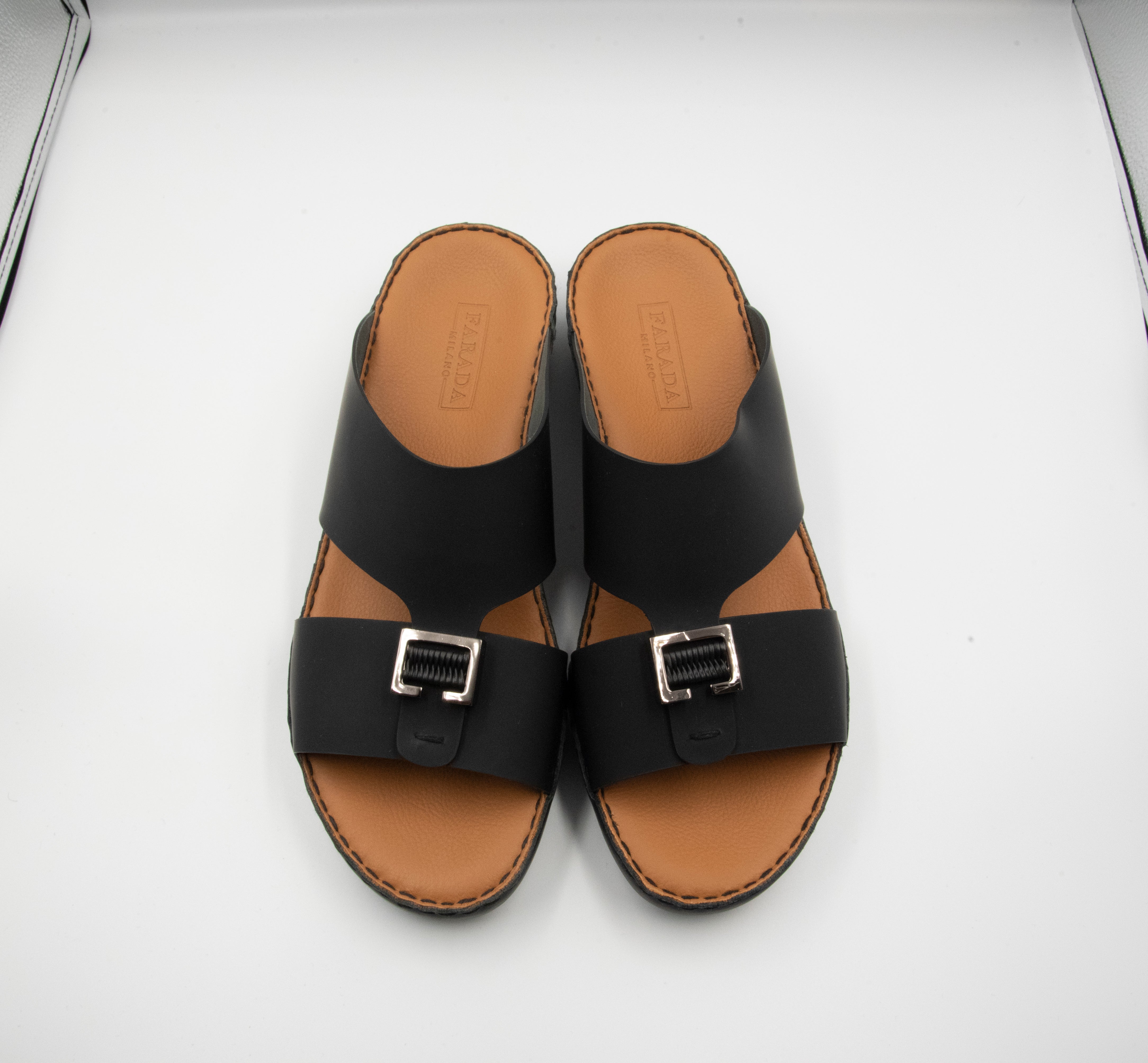 Buckle Accent Arabic Sandals (IT4079AA)